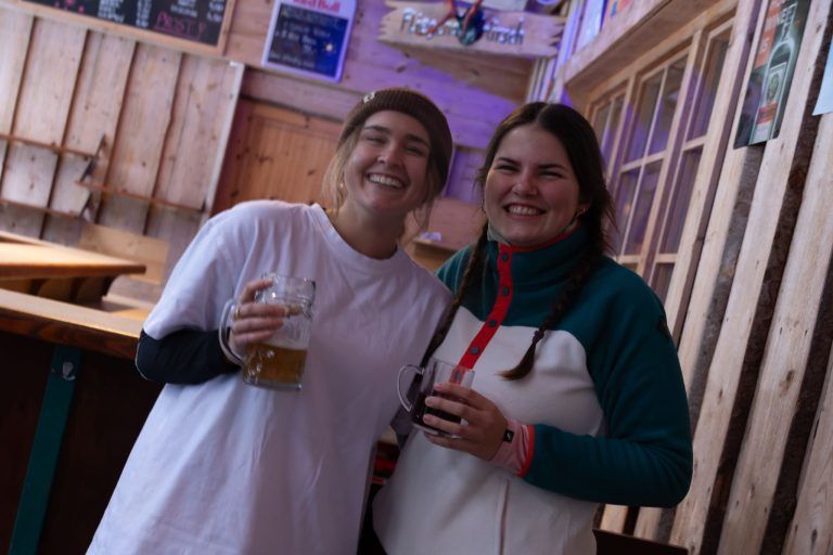 Gewalt und negative Schlagzeilen: Ist Après-Ski noch immer zeitgemäß?