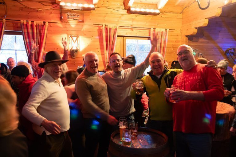 Gewalt und negative Schlagzeilen: Ist Après-Ski noch immer zeitgemäß?