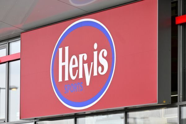 Hervis könnte an Snipes-Gründer Voth verkauft werden