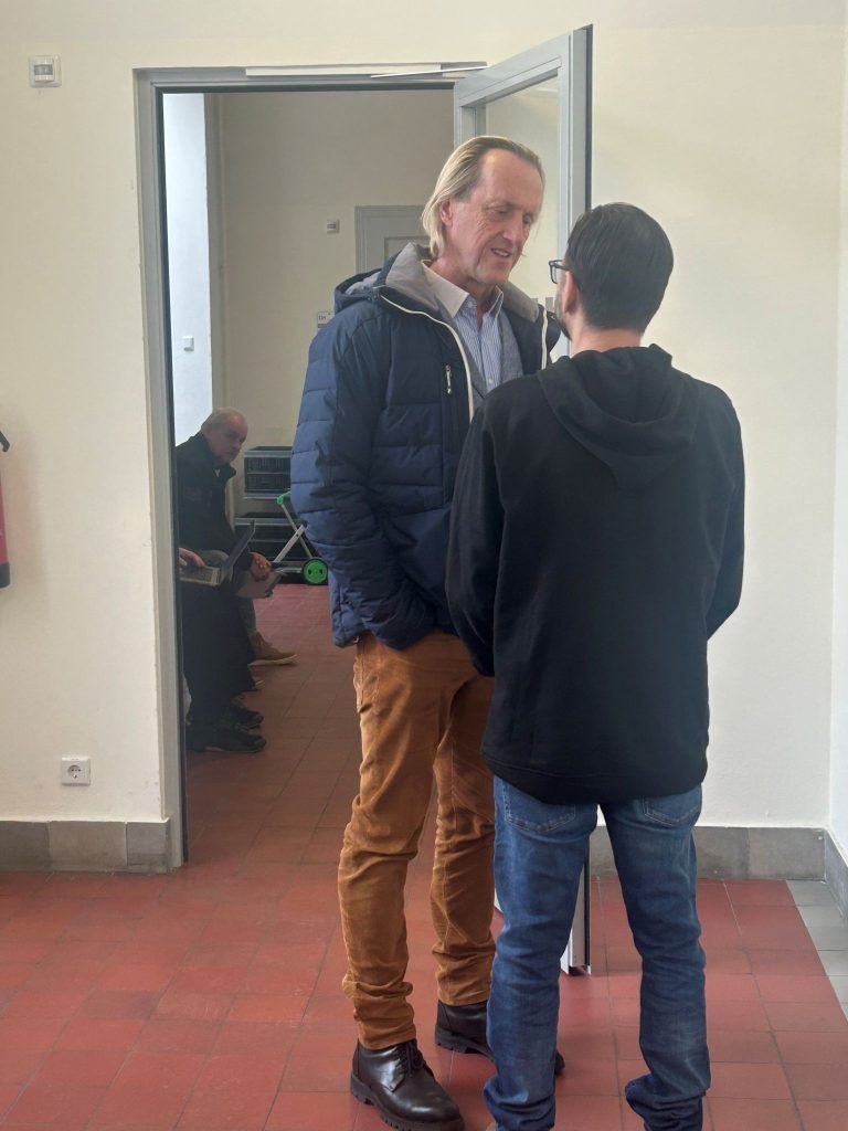 Hunderte Betrugsangriffe bei Mobilfunkanbietern: Haftstrafen für Ehepaar