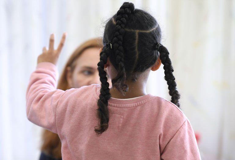 So viele Vollzeitstellen gibt es an Vorarlbergs Pflichtschulen für die Deutschförderung