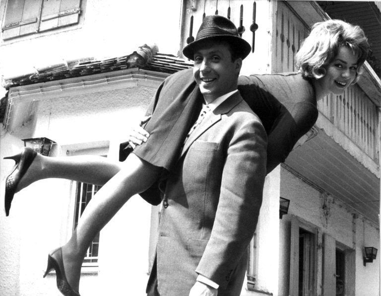 urn:newsml:dpa.com:20090101:110213-99-00833