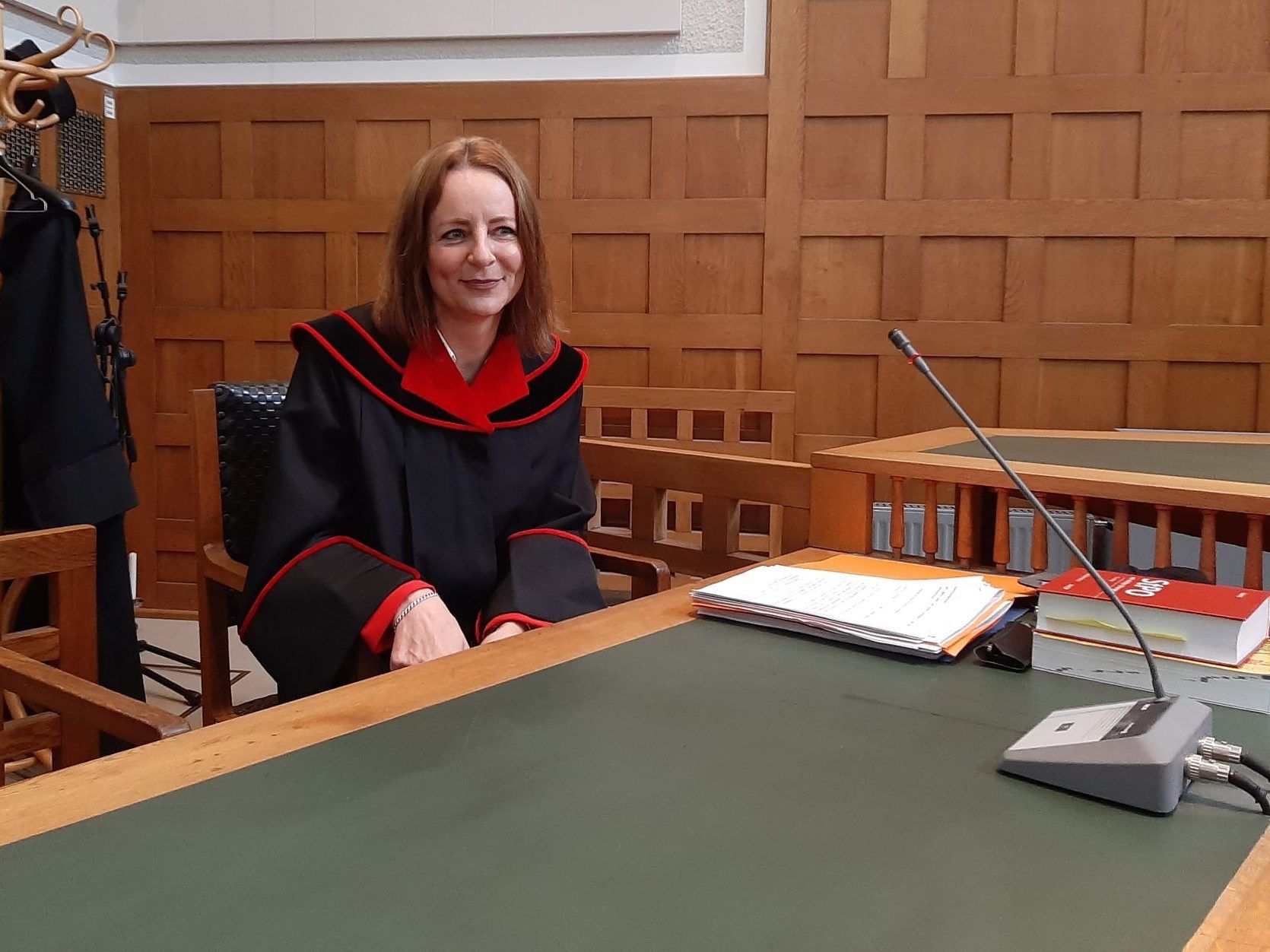 Psychisch Kranker stach auf vier Menschen ein