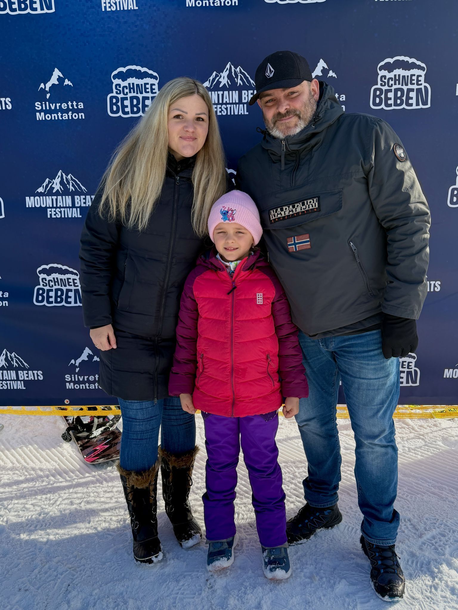 Best Fans aus Satteins: Katharina,Maja und Christian Fasser