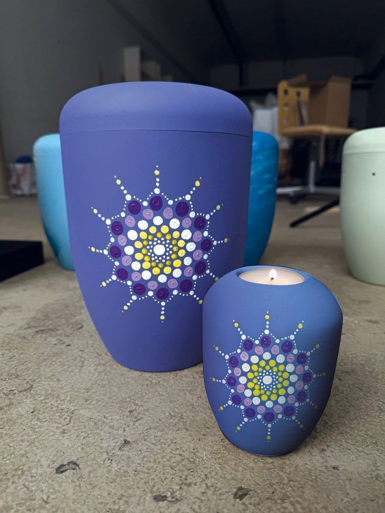 Urnen von Kokon.design