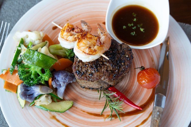 Royale Steaks und Burger zum Genießen