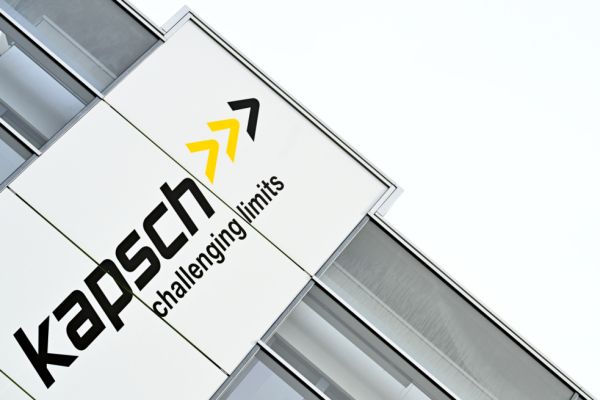 Kapsch TrafficCom erhält Zuschlag für Satellitenmautsystem