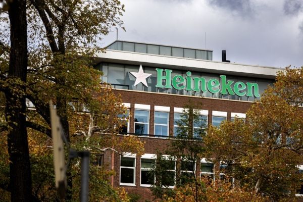 Heineken baut weltweit 6.000 Stellen ab