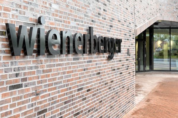 Wienerberger verdoppelte 2025 Gewinn, Dividende stabil