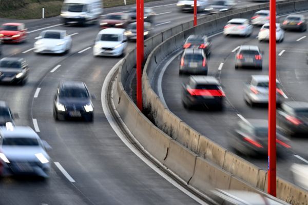 2025 wuchs der Pkw-Bestand in Österreich um 54.208