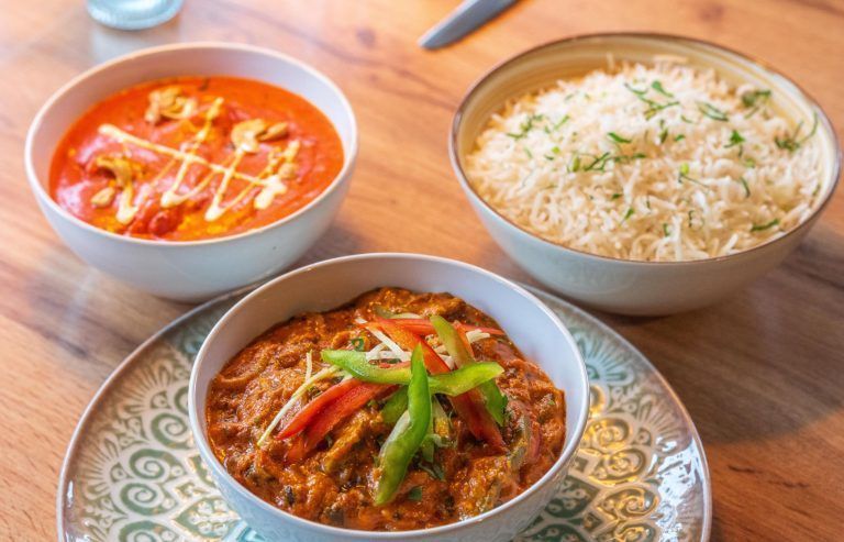 Indische Kulinarik statt Computer im Büro