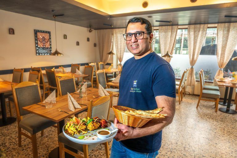 Indische Kulinarik statt Computer im Büro