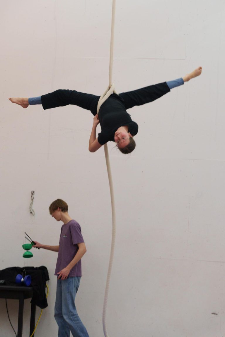 Zirkusluft schnuppern: Eine Halle voller Möglichkeiten