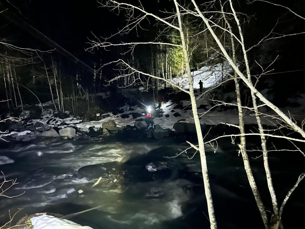 "Sehr fordernder Einsatz": Neue Details zur Suche nach Skifahrerin (63) im Mellental