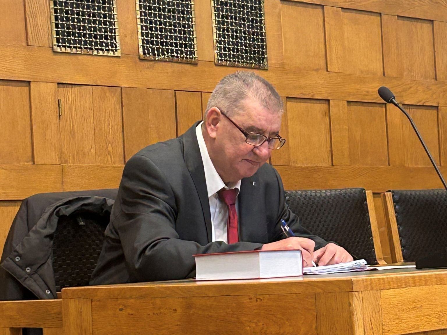 Mädchen mehrfach schwer missbraucht: Lange Haftstrafe für 55-Jährigen