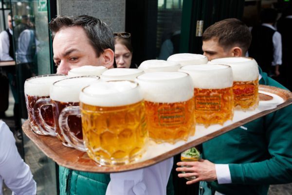 Verhandlungen für Tourismus-KV 2026 starten am Donnerstag