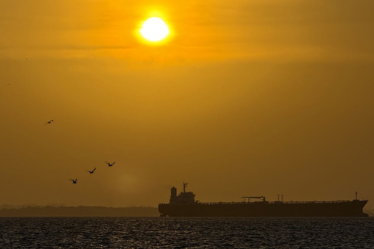 USA lockern Sanktionen auf iranisches Öl auf Schiffen