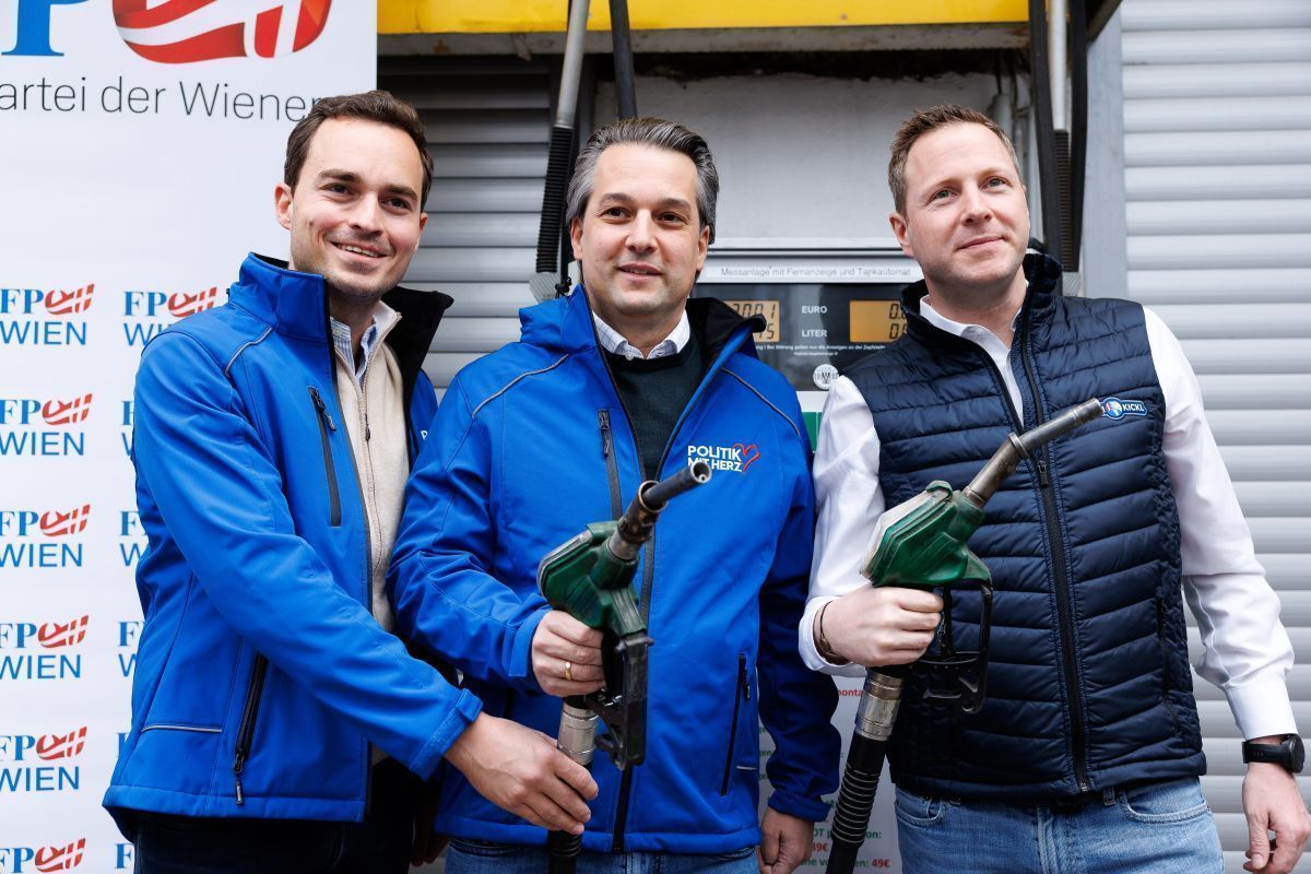 FPÖ versucht sich in Wien als Tankwart