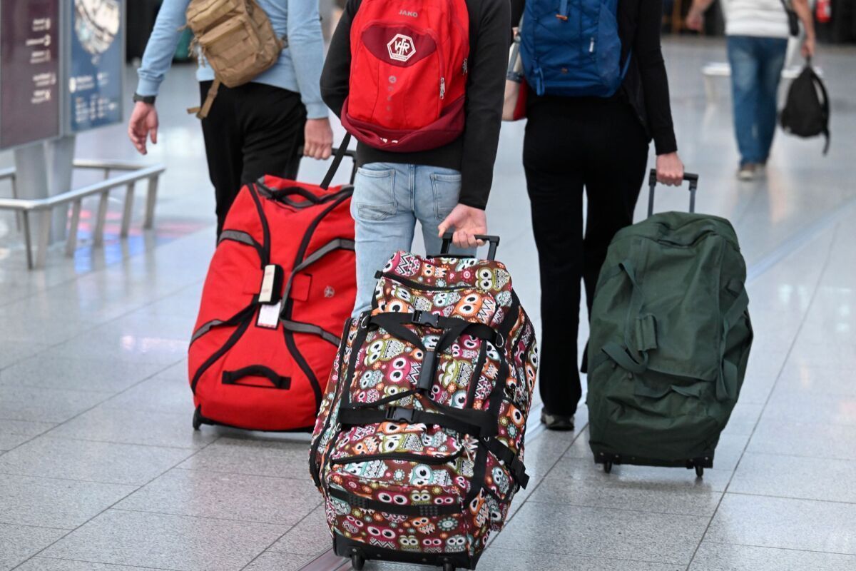 Neue EU-Regeln geben Pauschalreisenden mehr Rechte