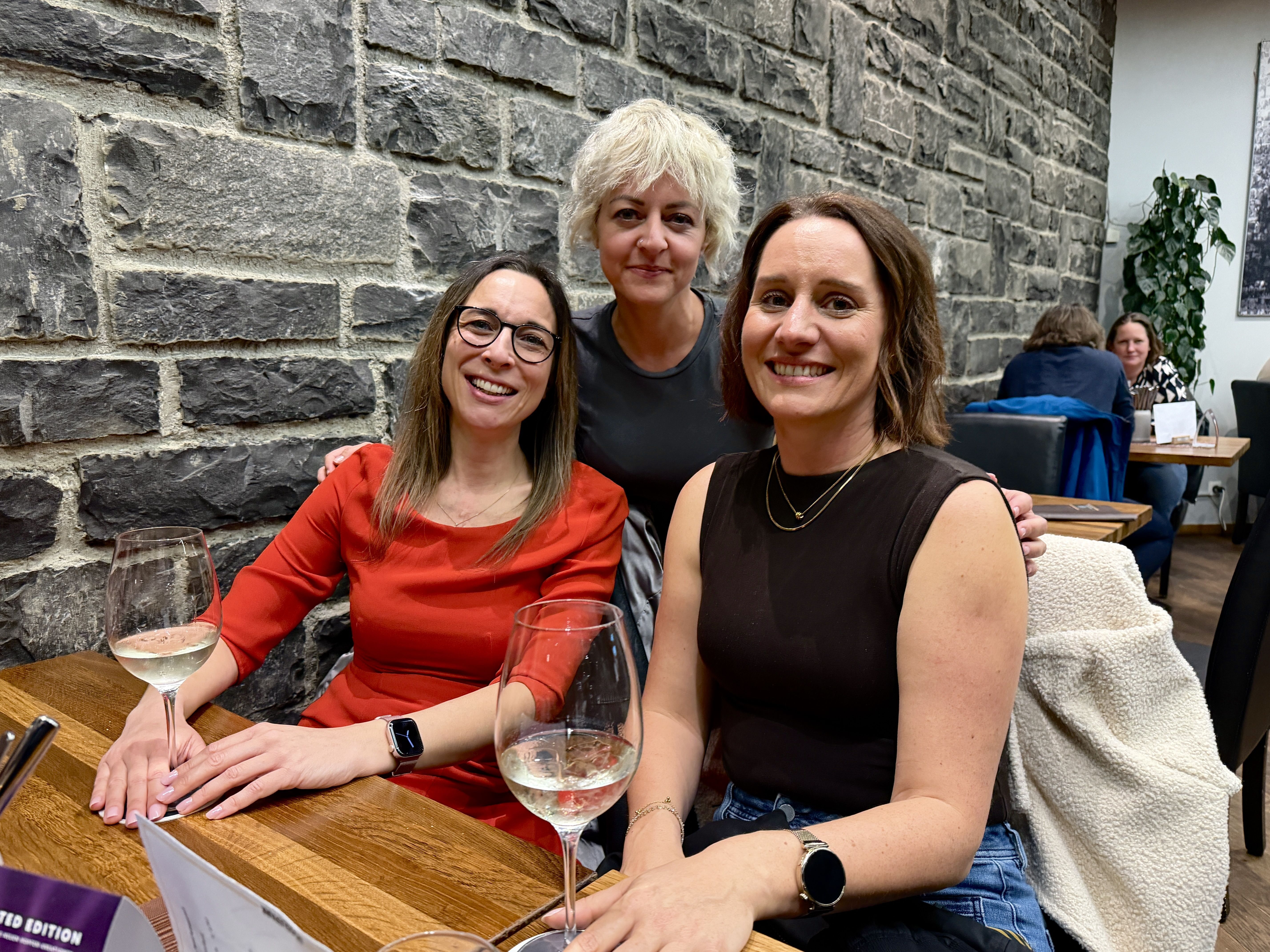 Beste Stimmung bei Caroline Binder, Nadine Schwarz und Christine Pfister