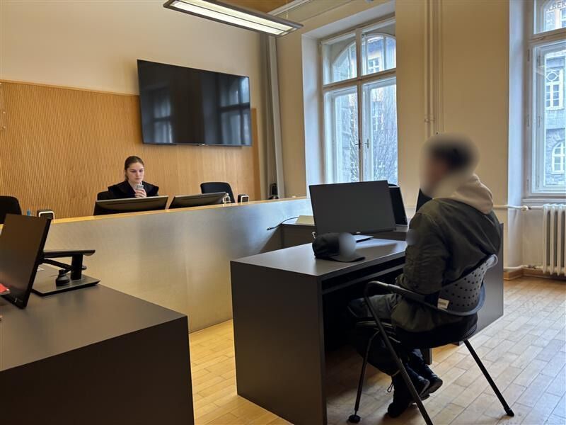 Wollte Schokolade stehlen, endet vor Gericht: Freiheitsstrafe für 38-Jährigen ausgesprochen