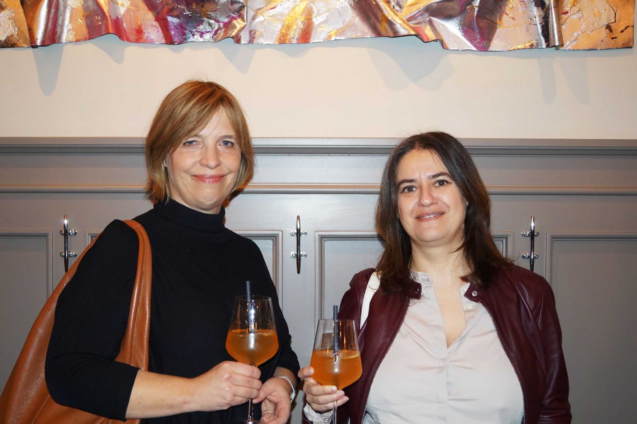 Sandra Hoyler und Elke Koczevar gefiel die Ausstellung