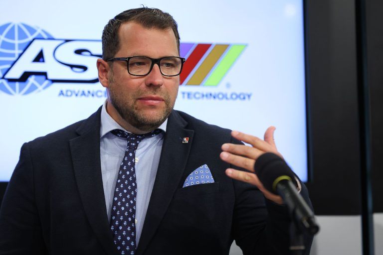 GEPA-20221102-101-142-0038