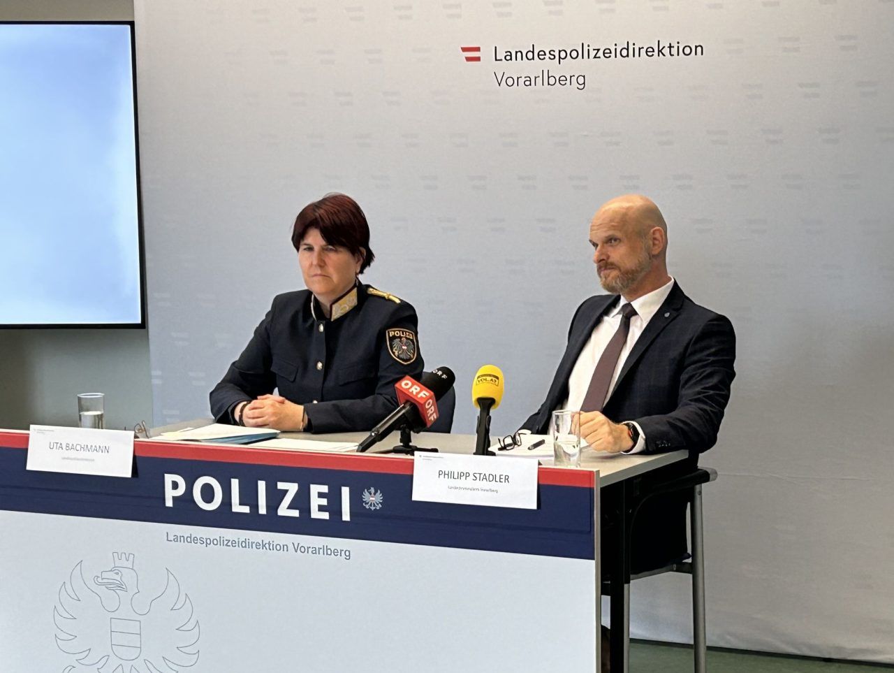 Anstieg rechtsextremer Straftaten: "Die Polizei schreitet niederschwellig ein"