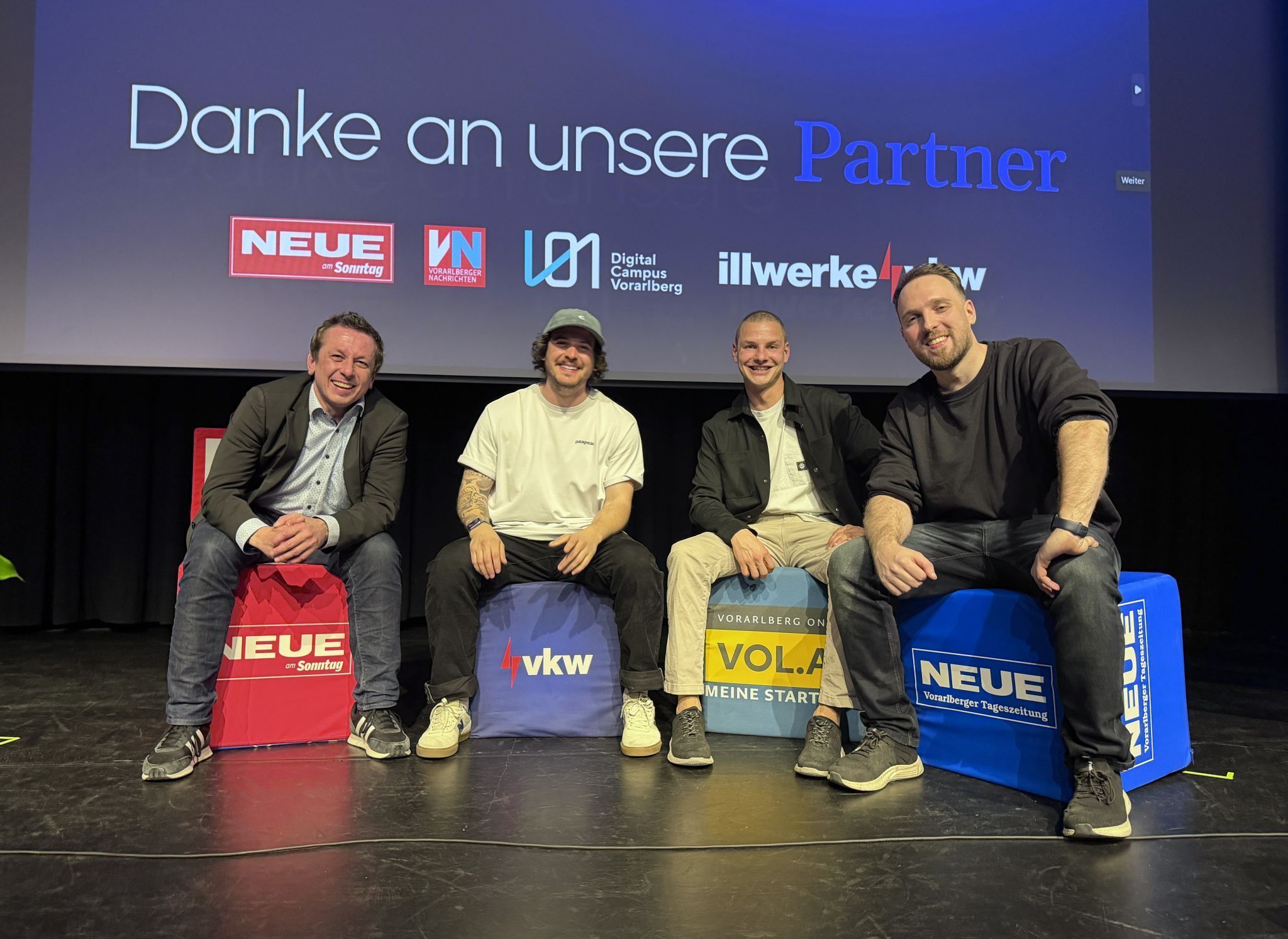 Podium mit Joachim Mangard, Marco Esposito, Marco Moosbrugger, Lukas Wagner