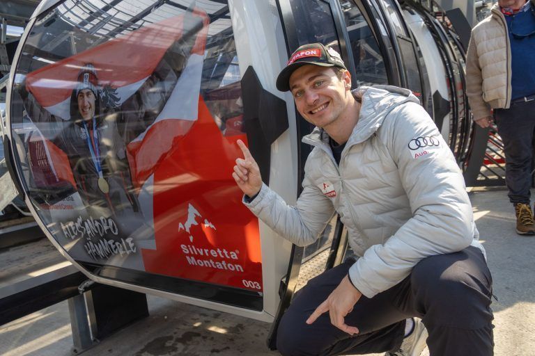 Izzi hat es schon wieder getan - und kriegt eine Gondel