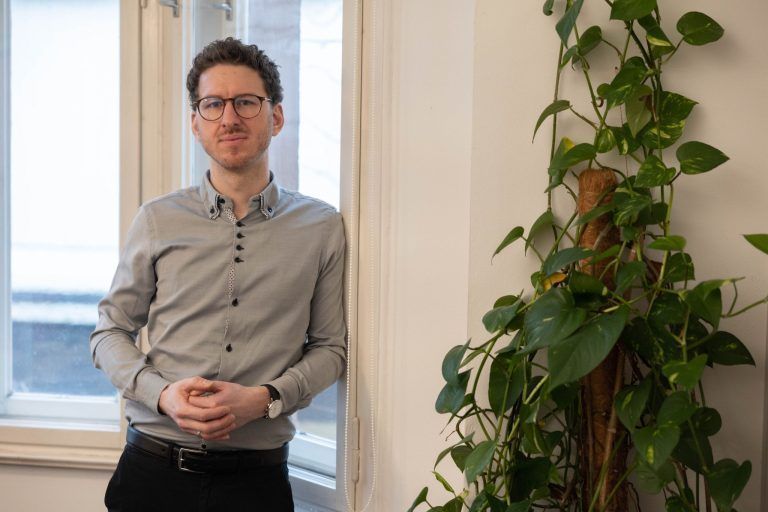 Wie KI eine Vorarlbergerin zur Löwenjägerin macht