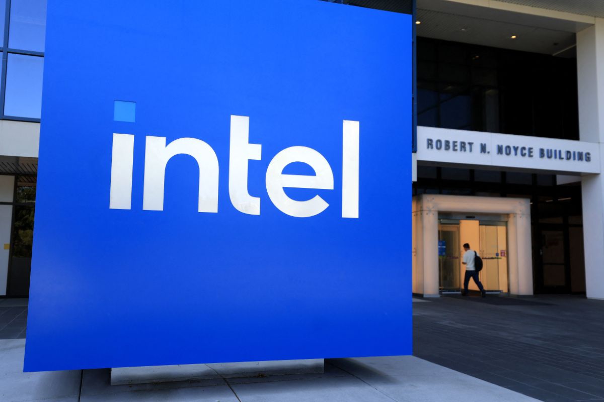 Intel kauft Anteil an irischer Fabrik von Apollo zurück