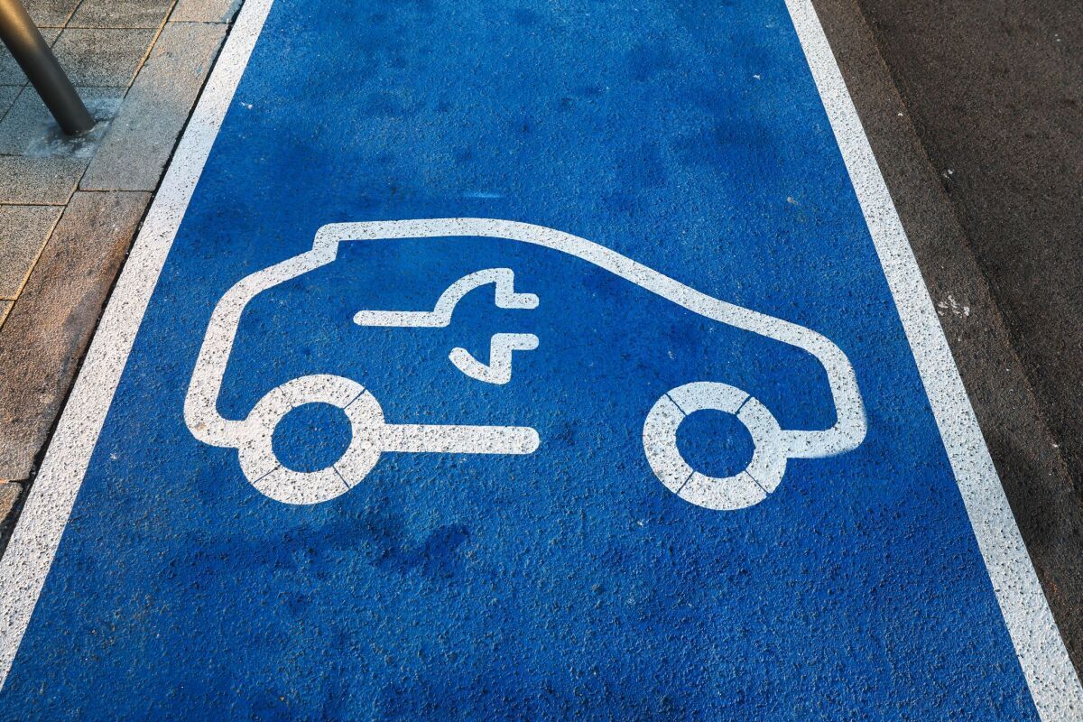 "Milliardengrab E-Autos": Größte Hersteller geschrumpft