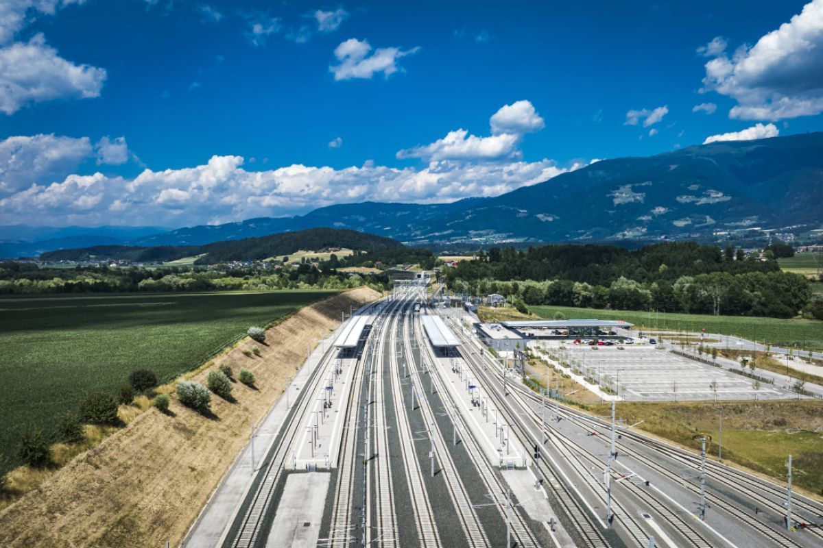 ÖBB-Ergebnis 2025: Mehr Fahrgäste, aber weniger Transport