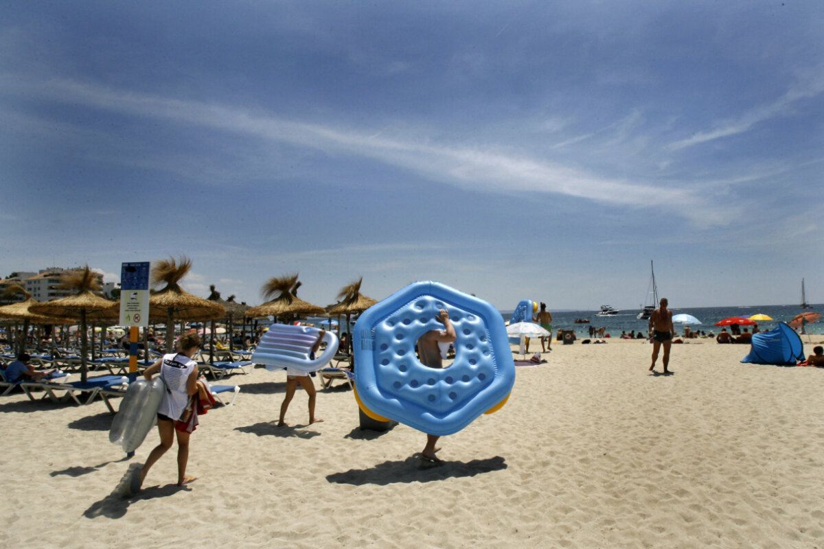 Begehrte Urlaubsziele sind zum Teil aktuell günstiger