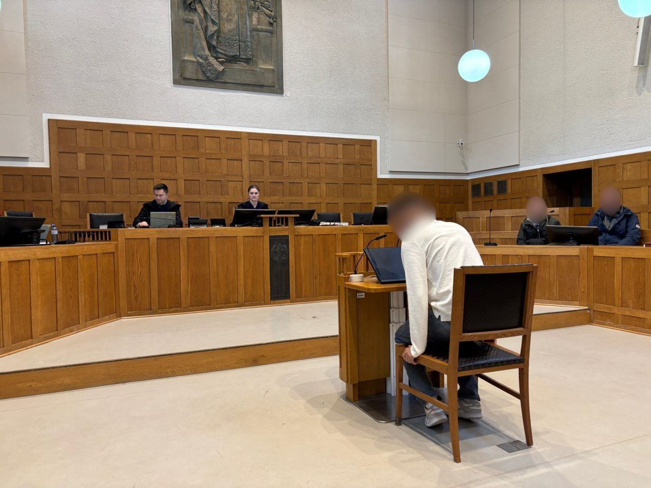 Ein einsamer Parkplatz, der "Traummann", dann kamen die Übergriffe