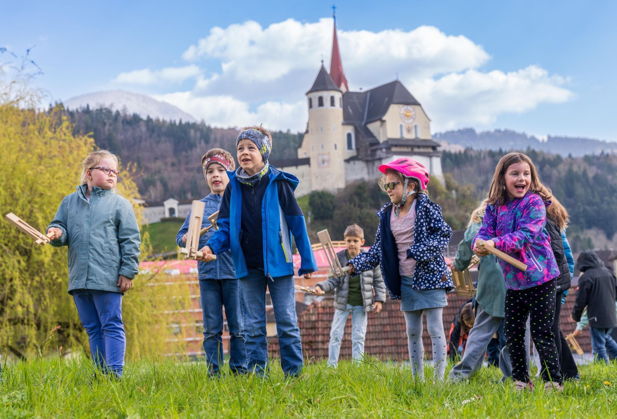 Tradition im Takt: Ratschen in Rankweil