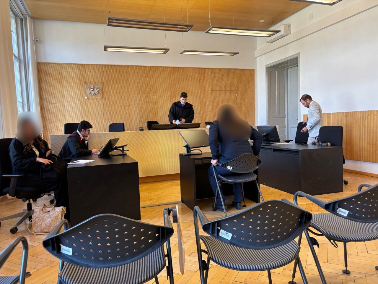 Prozess: Ohrfeige soll doppelten Kieferbruch verursacht haben