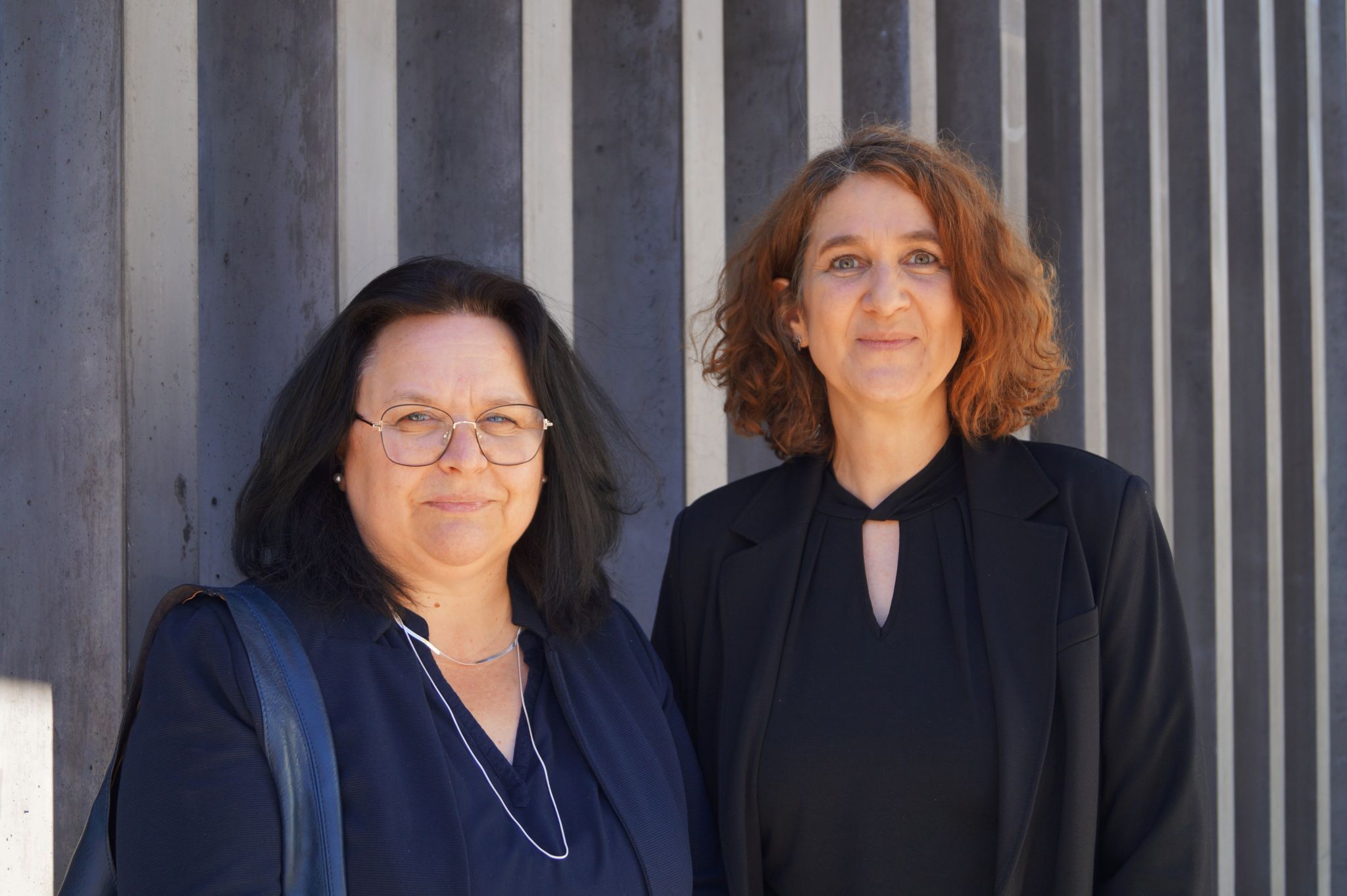 Die Leiterin der Volkschule Barbara Nussbaumer und die Leiterin der Kindergärten Verena Winkler