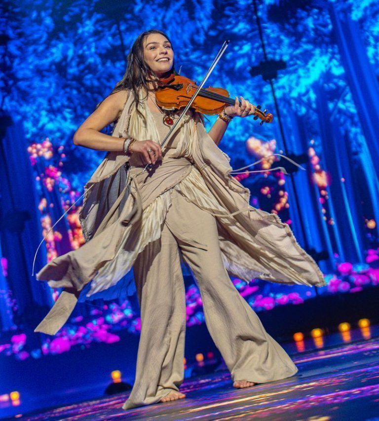 ABD0039_20260413 – WIEN – STERREICH: ++ HANDOUT ++ Eva Marija wird Luxemburg beim Eurovision Song Contest (ESC) 2026 in Wien mit dem Song “Song Mother Nature” vertreten. – FOTO: APA/EBU/PROUWEN FREIDEN – ++ WIR WEISEN AUSDRCKLICH DARAUF HIN, DASS EINE VERWENDUNG DES BILDES AUS MEDIEN- UND/ODER URHEBERRECHTLICHEN GRNDEN AUSSCHLIESSLICH IM ZUSAMMENHANG MIT DEM ANGEFHRTEN ZWECK [&hellip;]