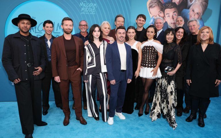 CORRECTION-US-ENTERTAINMENT-STREAMING-HULU