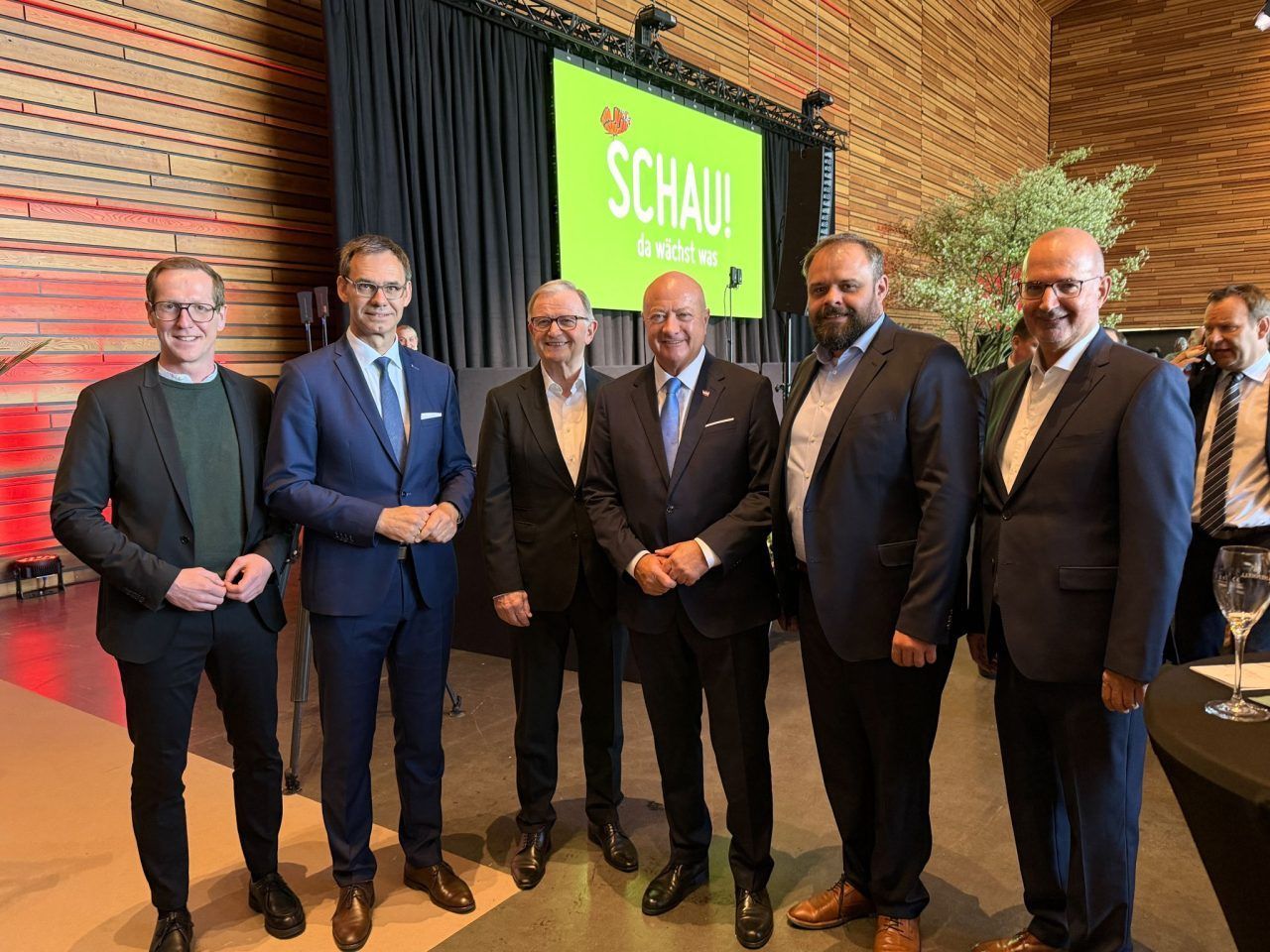 Viel Prominenz bei der Eröffnung der Frühjahrsmesse