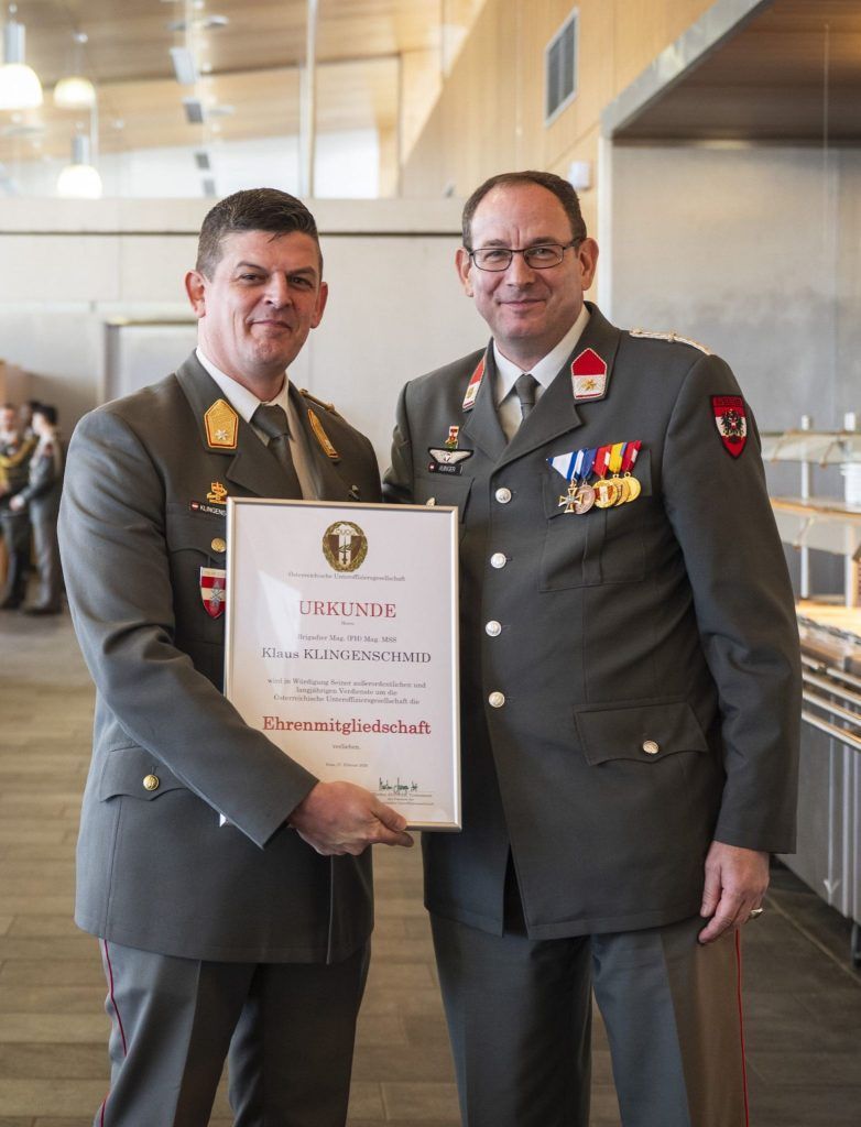 Militärexperte: "Wir sind nicht im Krieg, aber auch nicht mehr im Frieden"