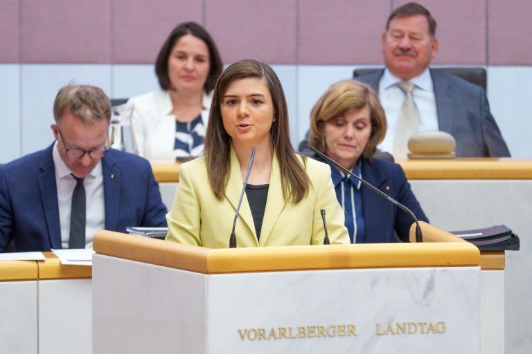 Landtag senkt Hürden für Abschuss von Wölfen