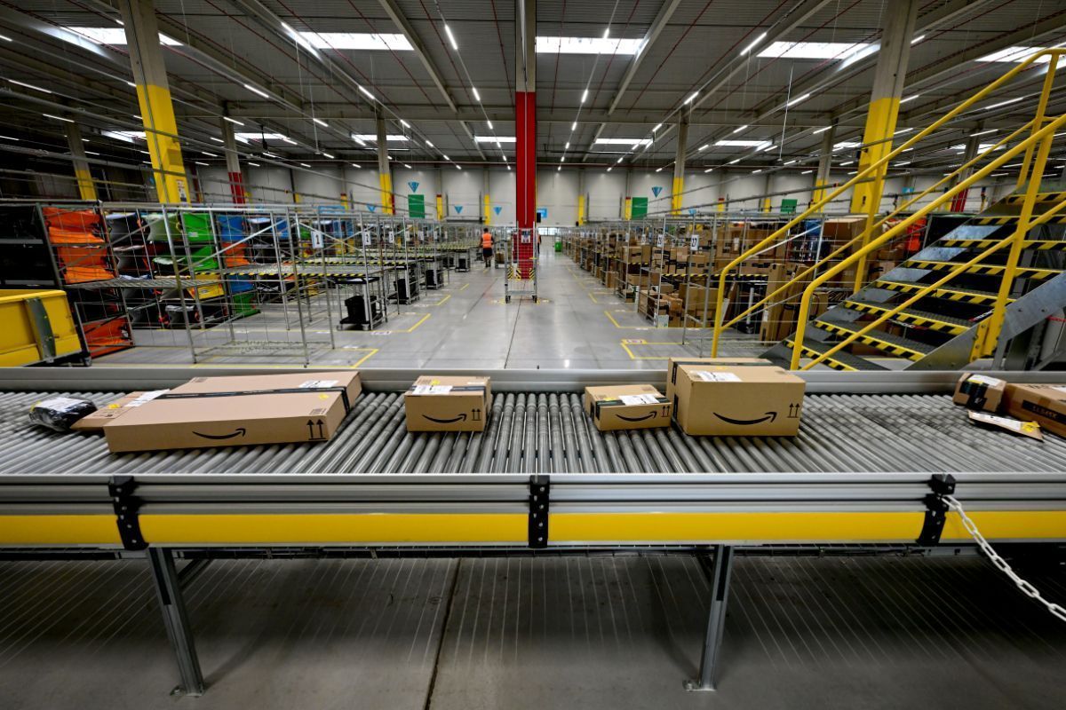 Paketsteuer entzweit Handel und Gewerkschaften