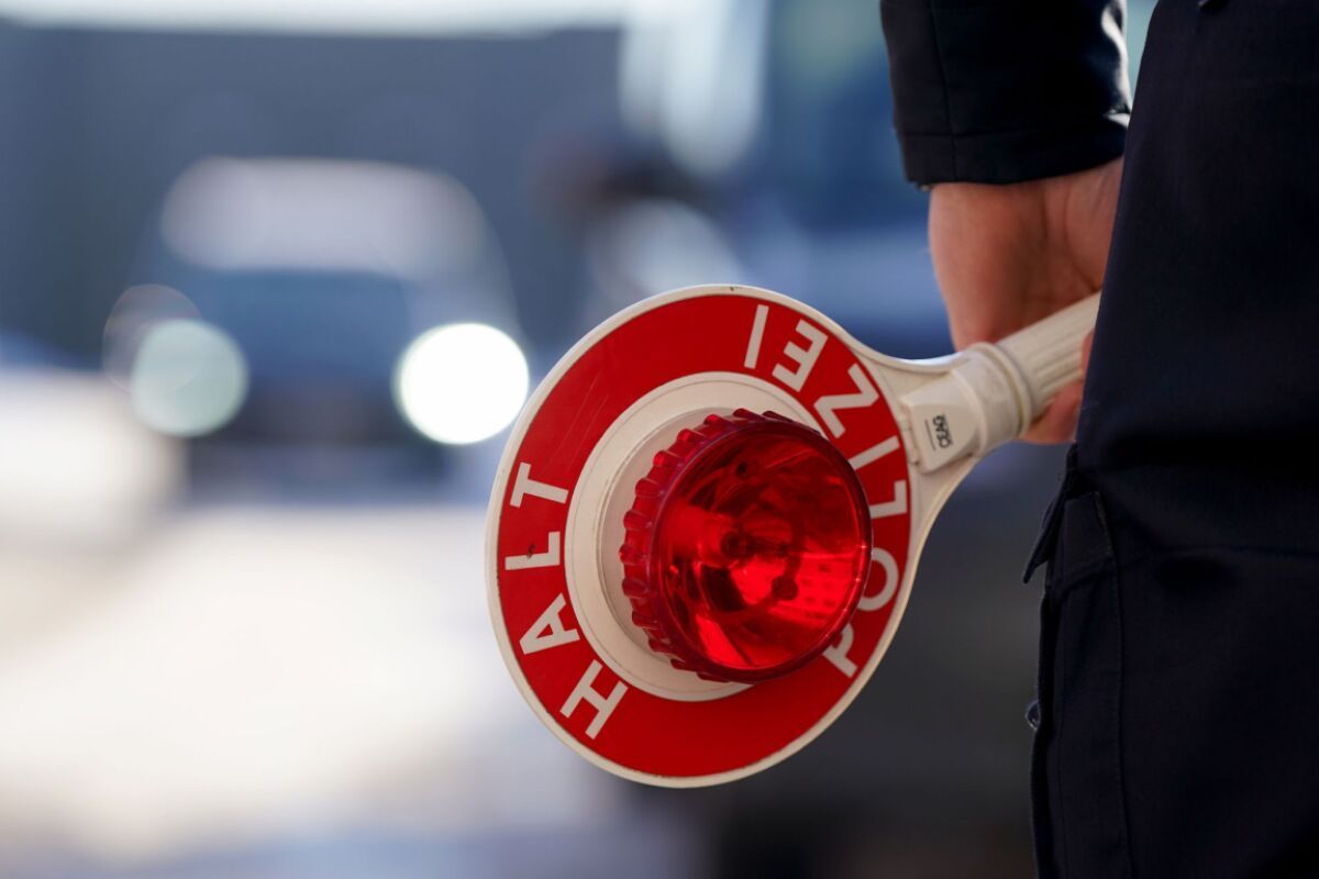 Kinder zogen Messer in Wiener Park - Mann verletzt