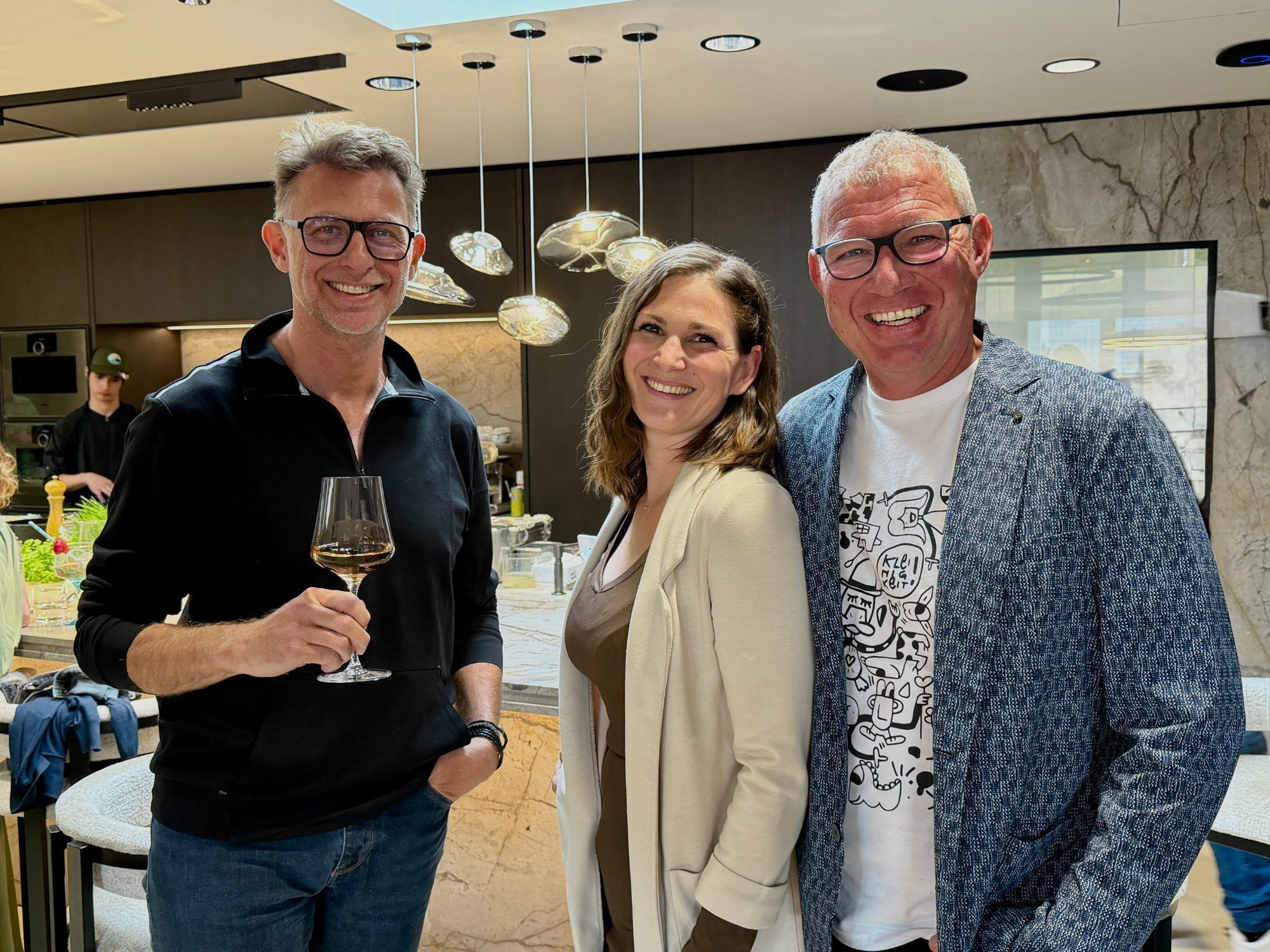 Beste Stimmung: Mario Wilfinger, Sabrina, Bernd Mallitsch