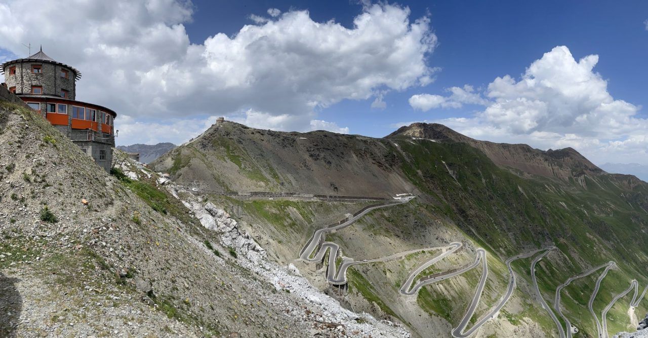 Diese Alpenpässe eignen sich ideal für Motorrad-Tagestouren ab Vorarlberg
