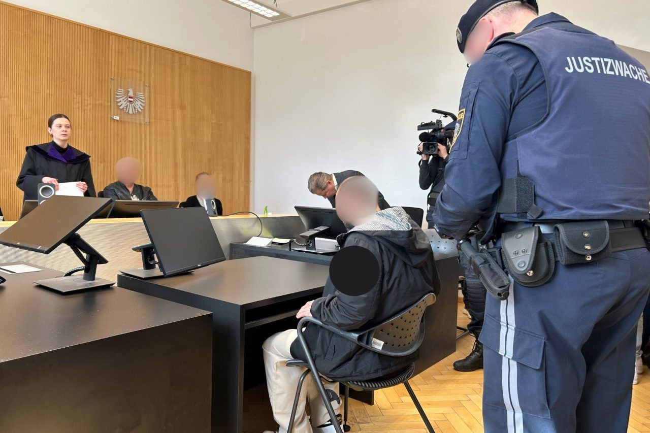 Kiloweise Drogen in Bludenz verkauft?  "Rambo" will von Geschäften nichts gewusst haben