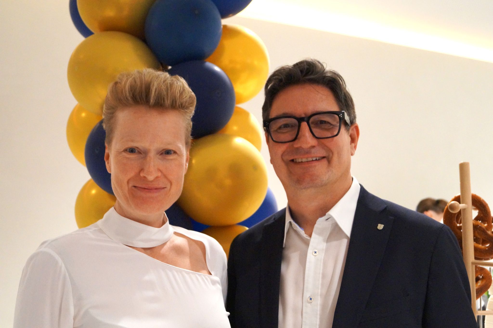 Stadträtin für die Musikschulen Eveline Miessgang und Kulturstadtrat Reinhold Einwallner